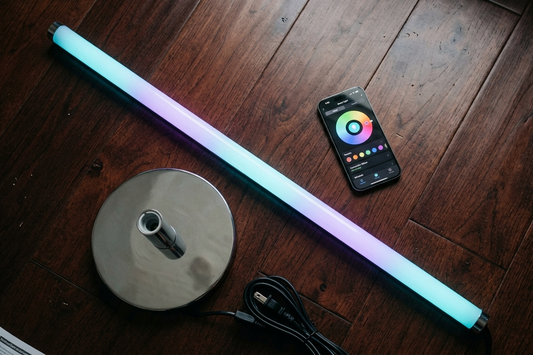 Smart RGB Floor Lamp — App & Remote Control